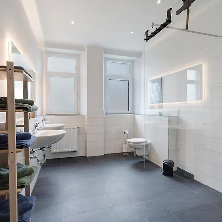 Reit- Und Alte Dorfschule Apartamento *